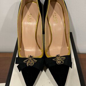 Black heels 37